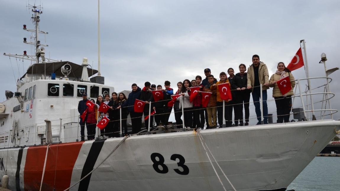 Okulumuzdan Sahil Güvenlik Doğu Karadeniz Grup Komutanlığına Anlamlı Ziyaret